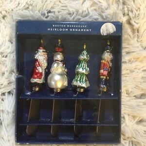 HEIRLOOM Ornament stainless steel blade Spreader set in original box but…